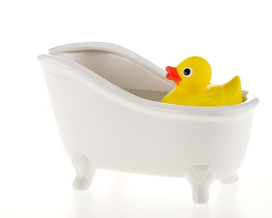 Do czego służą sprężyste pierścienie osadcze?